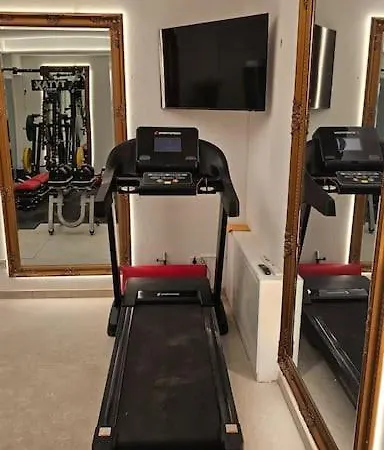 Ug Neubau - Pool, Gym, Sauna, Zweites Bad Extra Buchbar